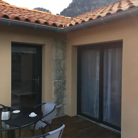 La Liaucoussette Holiday home Mostuejouls